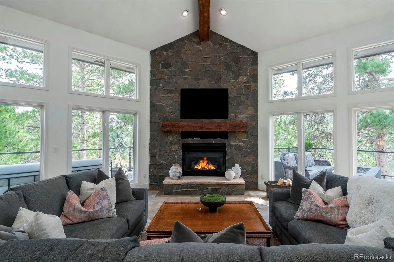 22184 Forest Hills Drive Golden CO 80401 | MLS #REC9766516 08142026235643 1600 12