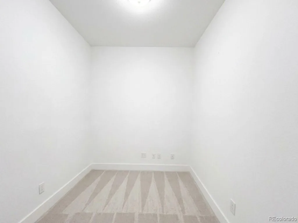 9079 E Panorama Circle #221 Englewood CO 80112 | MLS #REC9769911 06082026212940 1024 11