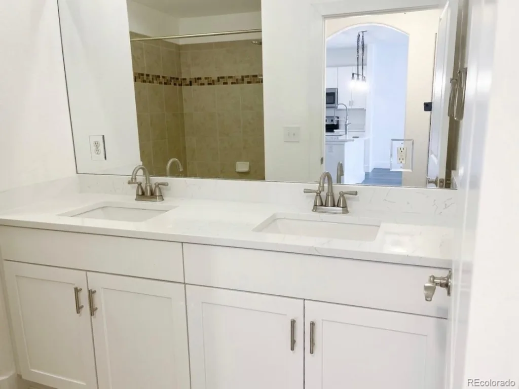 9079 E Panorama Circle #221 Englewood CO 80112 | MLS #REC9769911 06082026212940 1024 14