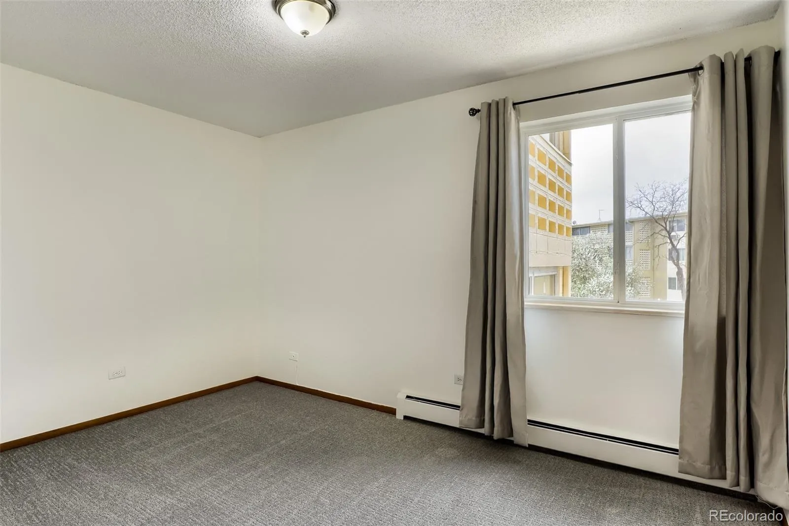 9155 E Center Avenue #2C Denver CO 80247 MLS #REC9770904 05262026212125 1600 19