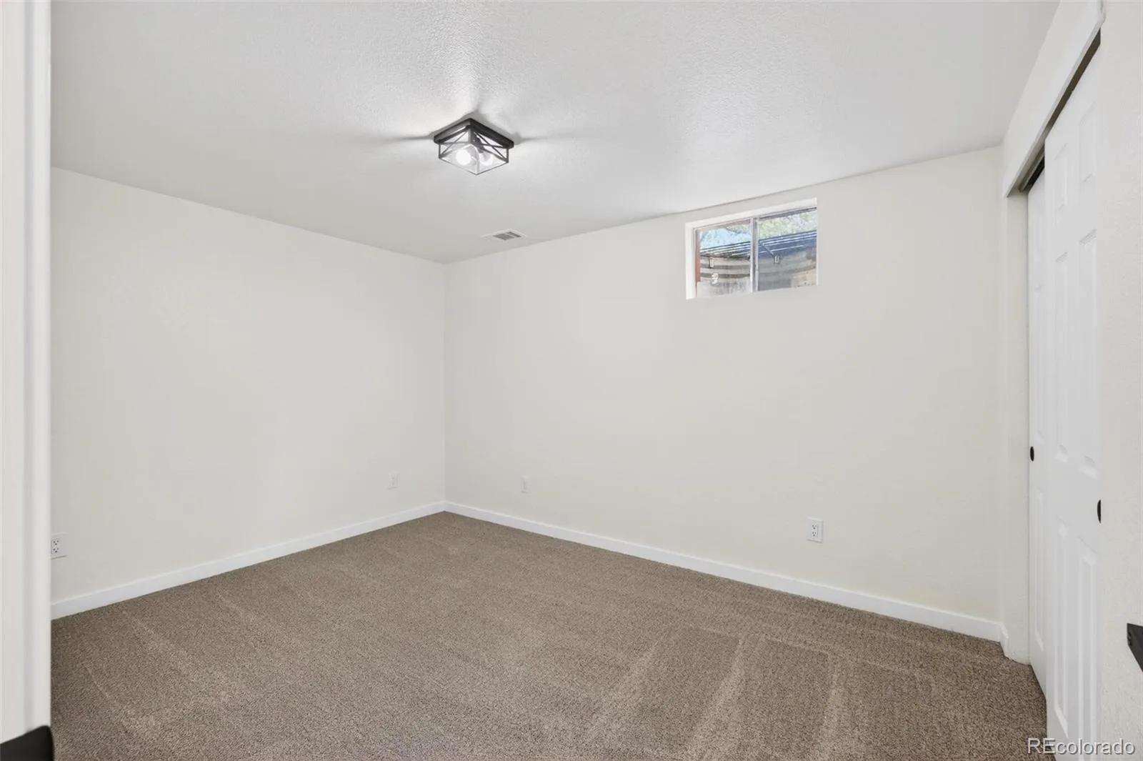 2651 S Chase Lane Lakewood CO 80227 MLS #REC9771457 05292026170205 1600 40