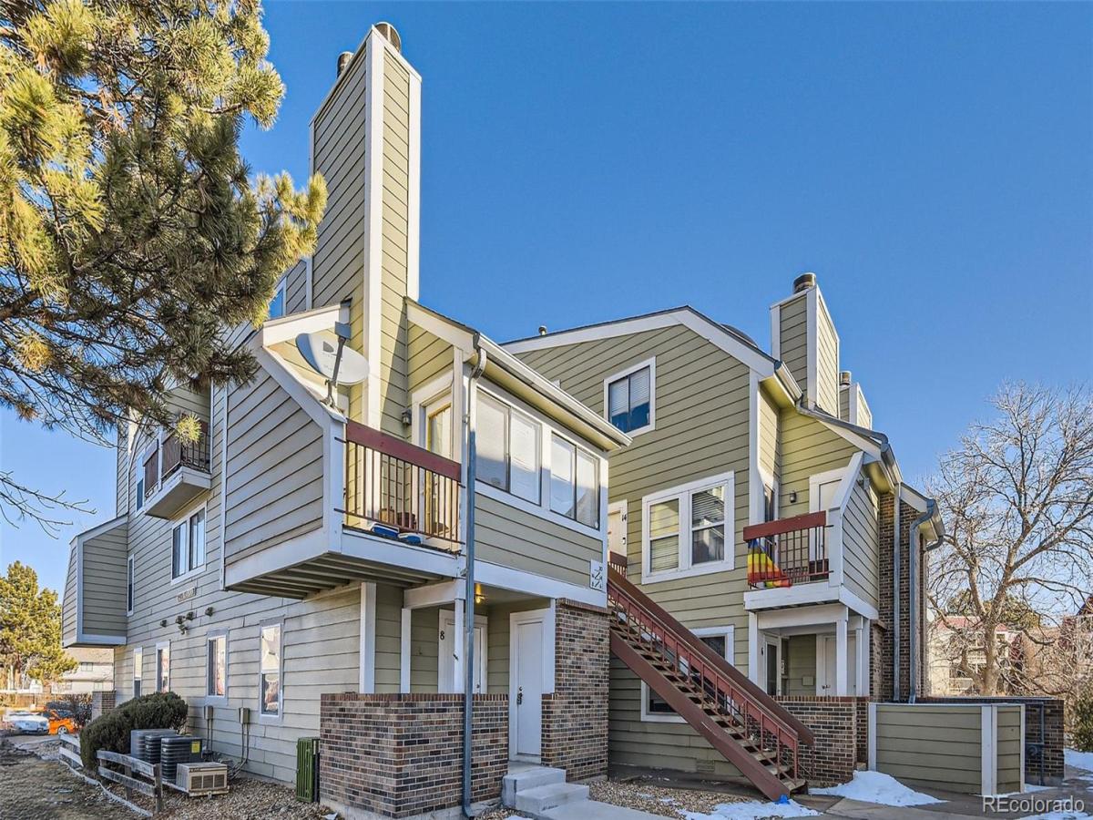 932 S Dearborn #8 #932 Aurora CO 80012 | MLS #REC9772503 MLS #REC9772503 image #0