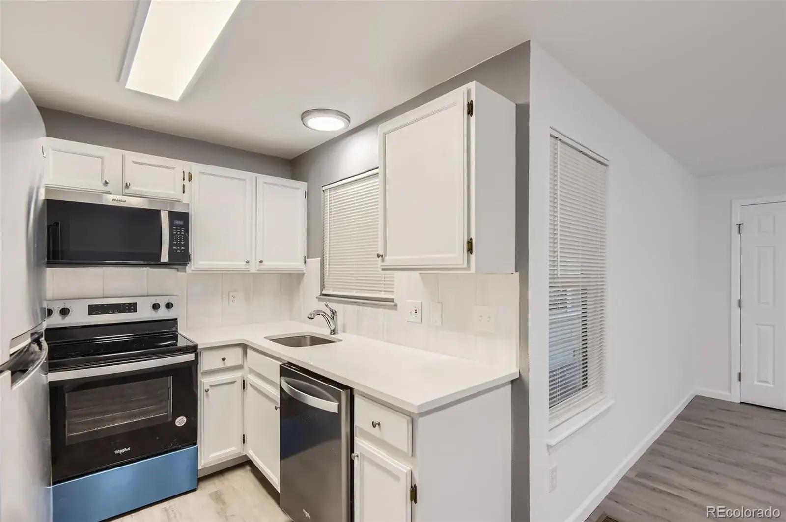 932 S Dearborn #8 #932 Aurora CO 80012 MLS #REC9772503 02142026000802 1600 5