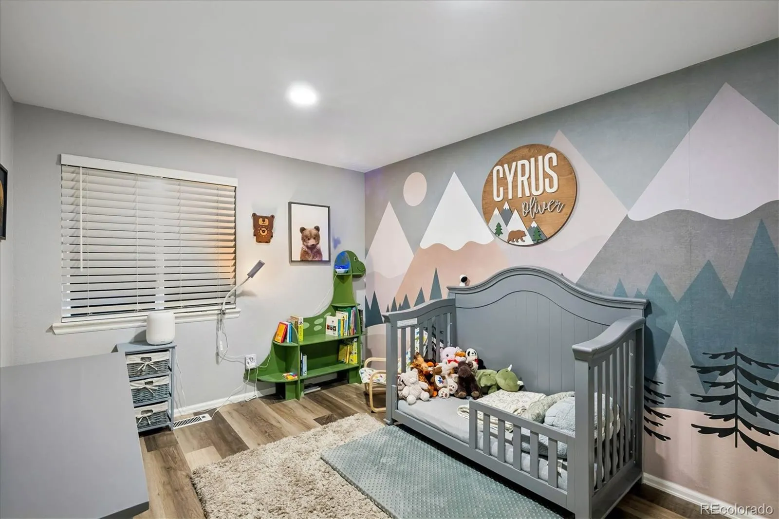 04062026214319 1600 12