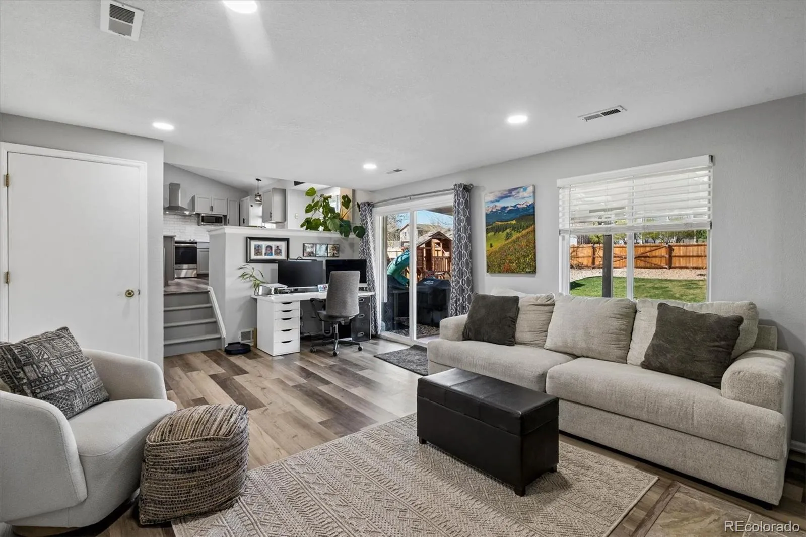 04062026214319 1600 7