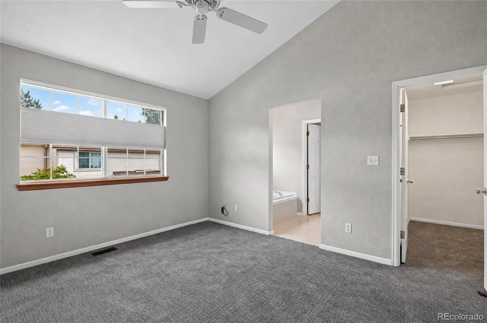 2092 S Xenia Way Denver CO 80231 | MLS #REC9774818 09222026171449 1600 24