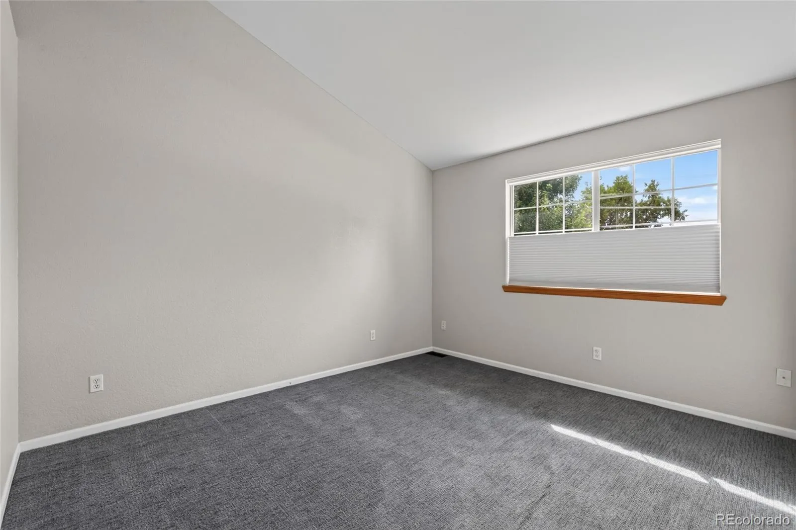 2092 S Xenia Way Denver CO 80231 | MLS #REC9774818 09222026171449 1600 27