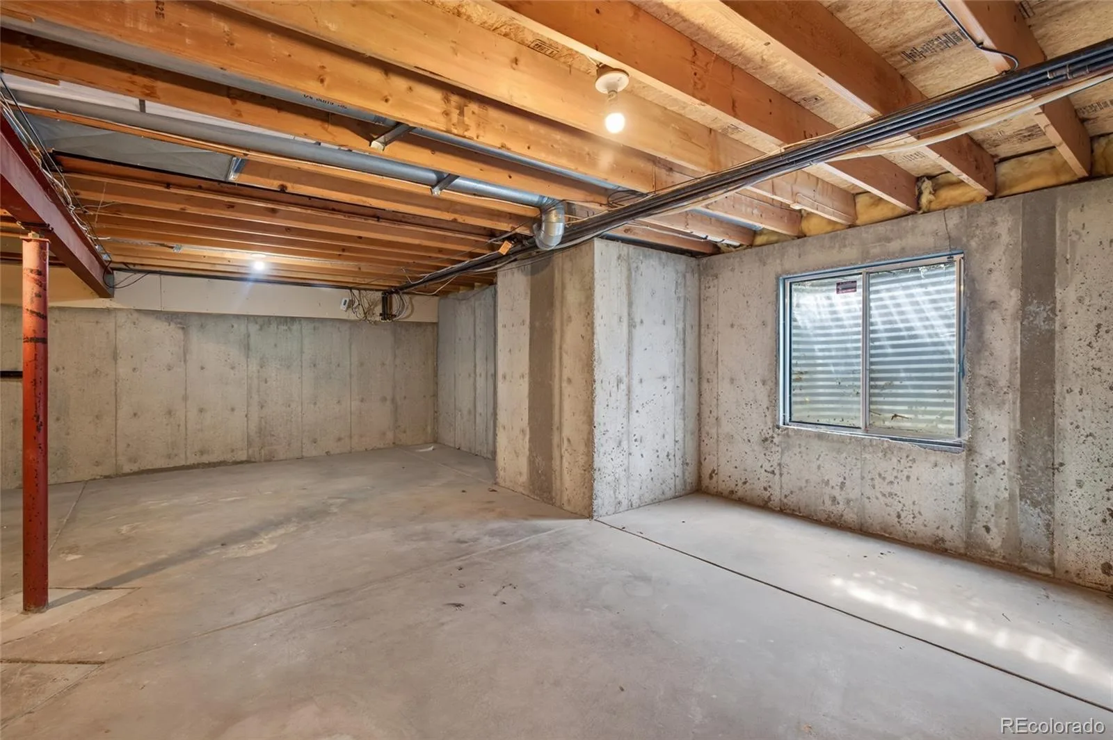 2092 S Xenia Way Denver CO 80231 | MLS #REC9774818 09222026171449 1600 29