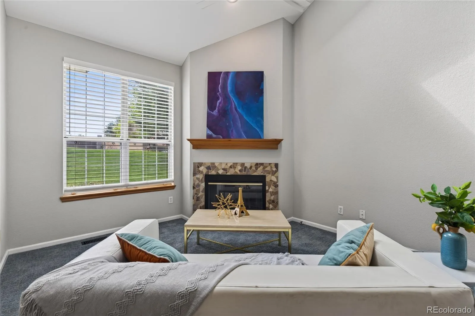 2092 S Xenia Way Denver CO 80231 | MLS #REC9774818 09222026171449 1600 4