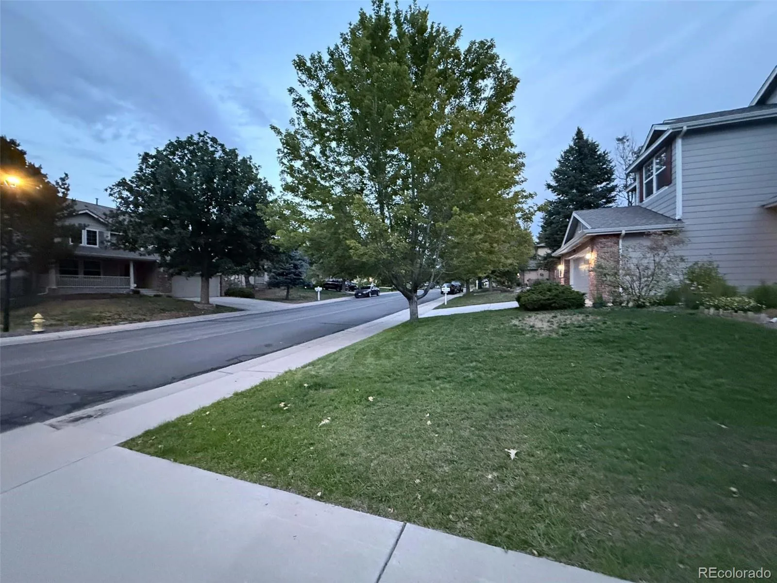 6111 S Kirk Street Aurora CO 80016 | MLS #REC9775778 09012026042656 1600 37
