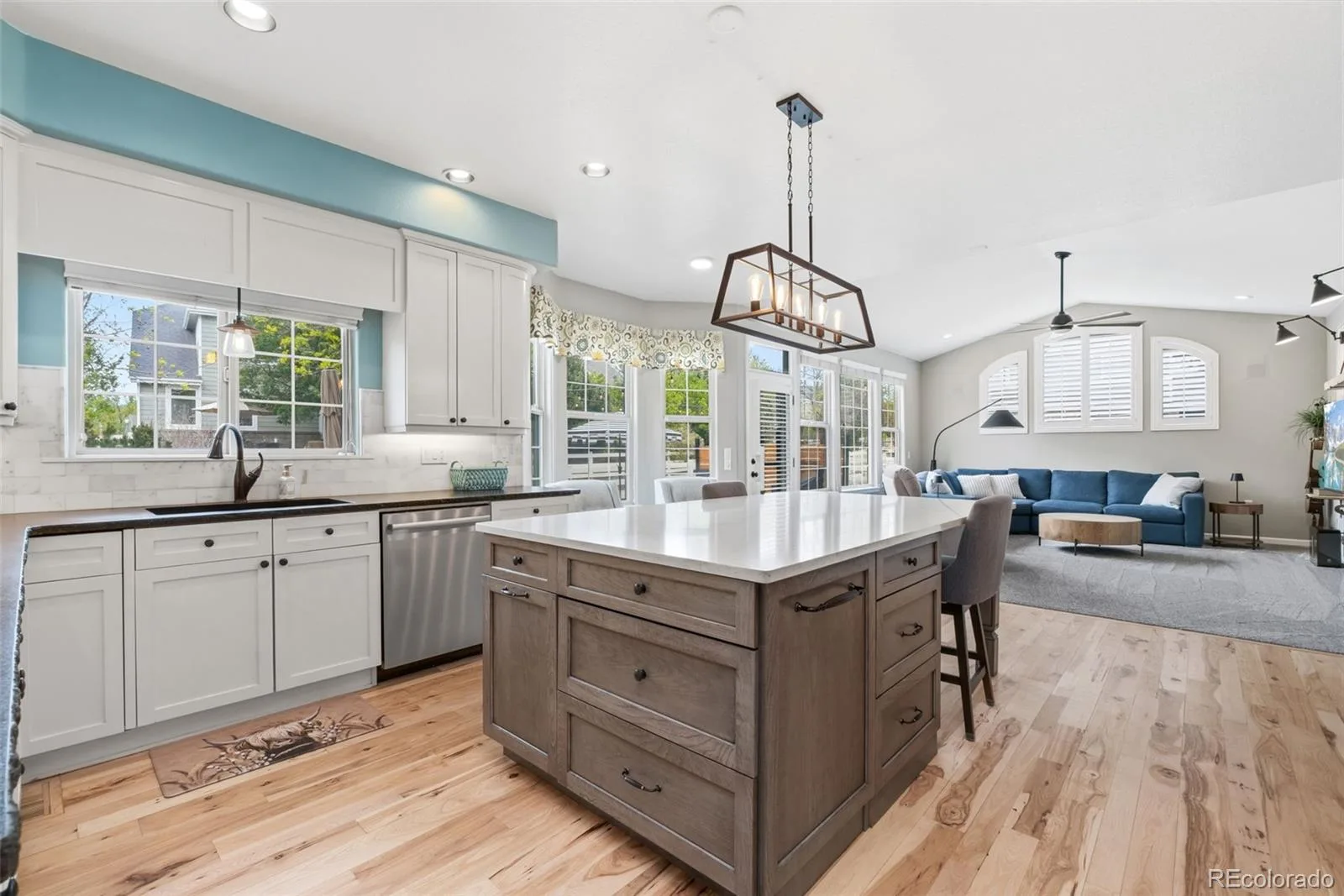 3960 Stonegrass Point Broomfield CO 80023 MLS #REC9775824 06242026235952 1600 10