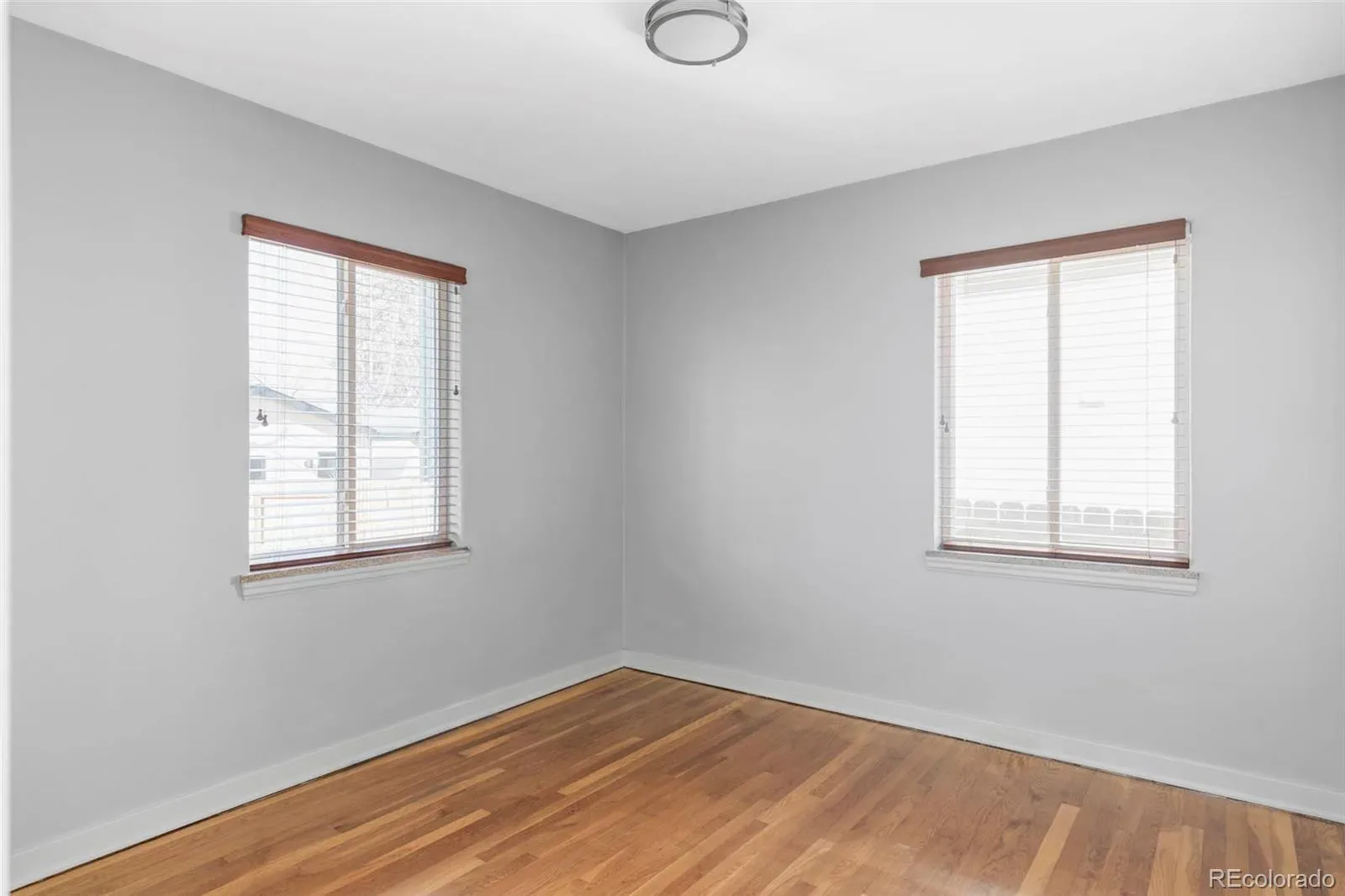 03122026001316 1600 16