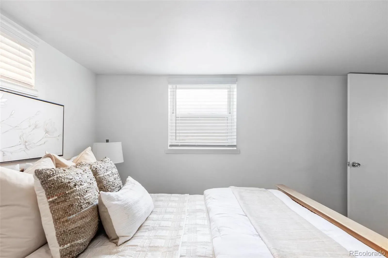 03122026001316 1600 21