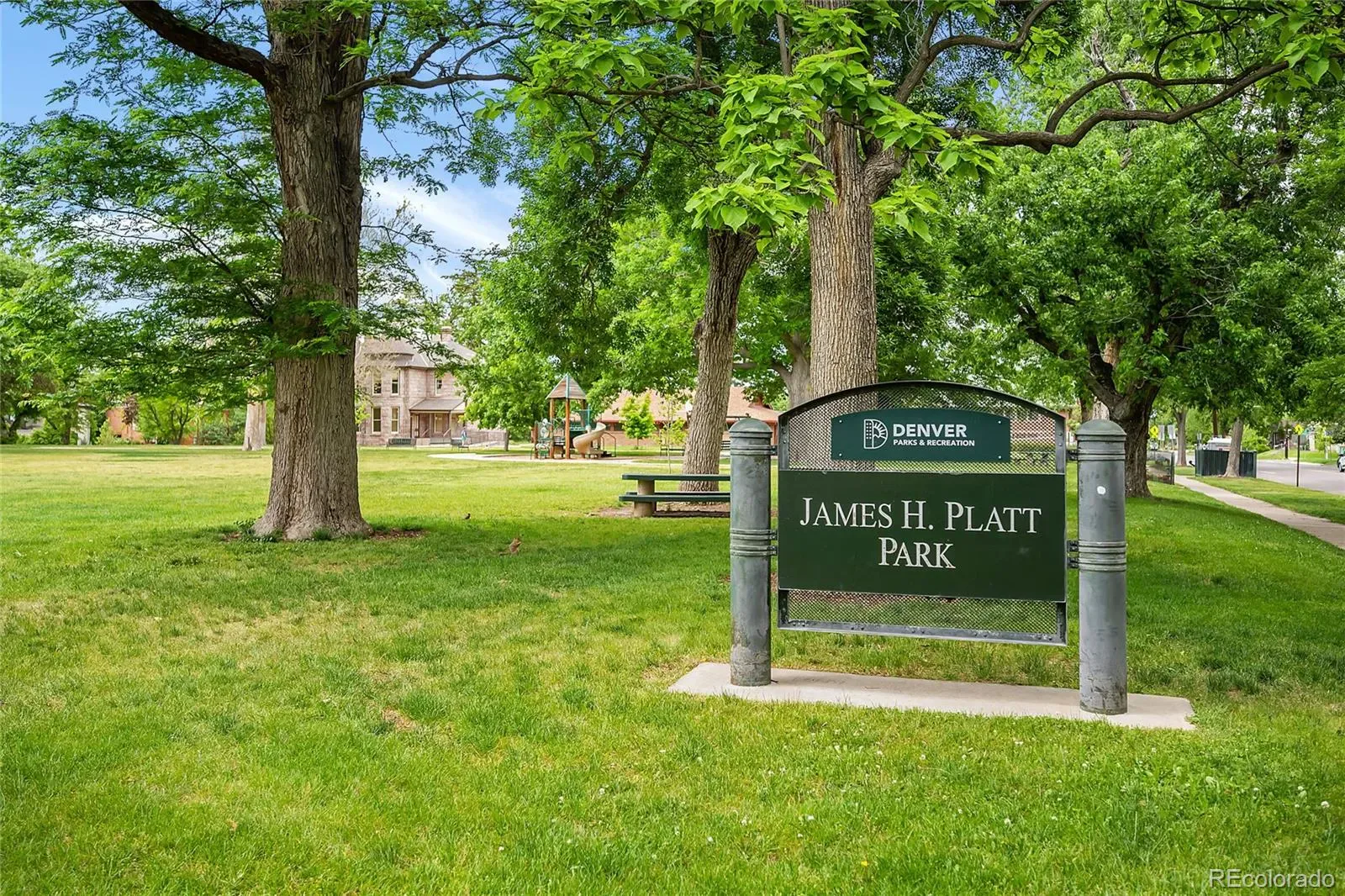 03122026001316 1600 33