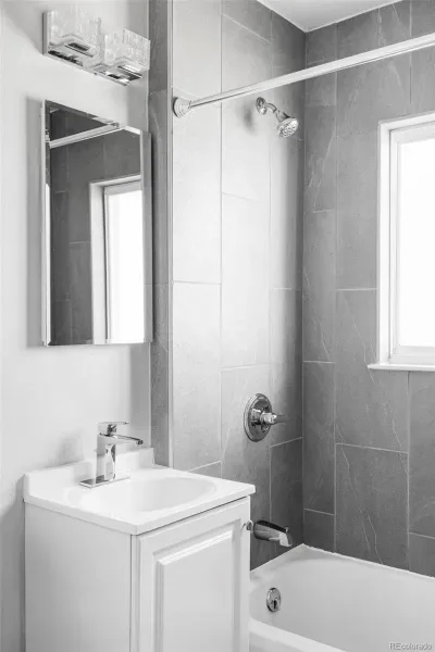 03122026001316 800 14