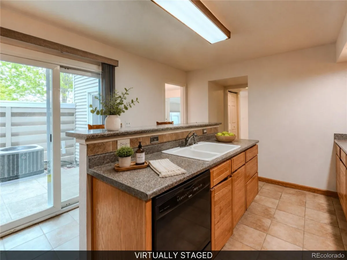 2267 S Yosemite Circle Denver CO 80231 | MLS #REC9779785 07302026001818 1200 5