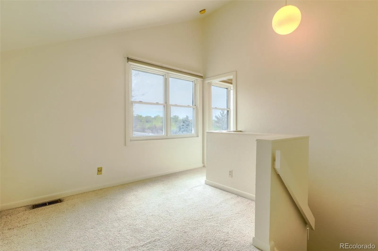 2267 S Yosemite Circle Denver CO 80231 | MLS #REC9779785 07302026001818 1600 23