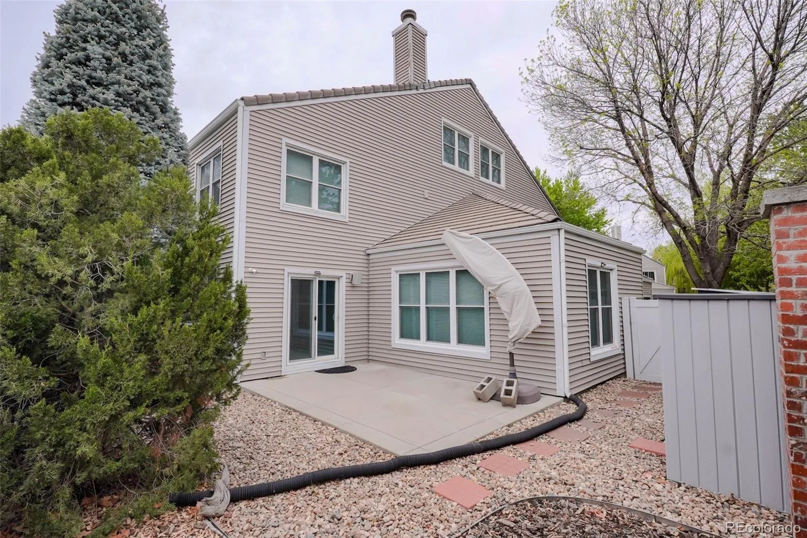2267 S Yosemite Circle Denver CO 80231 | MLS #REC9779785 07302026001818 1600 30