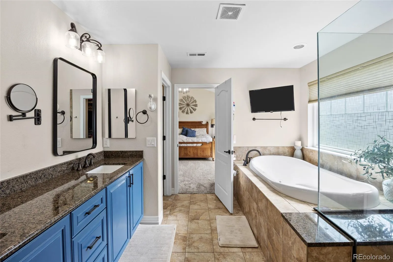 26875 E Clifton Place Aurora CO 80016 MLS #REC9780295 05162026161338 1600 21