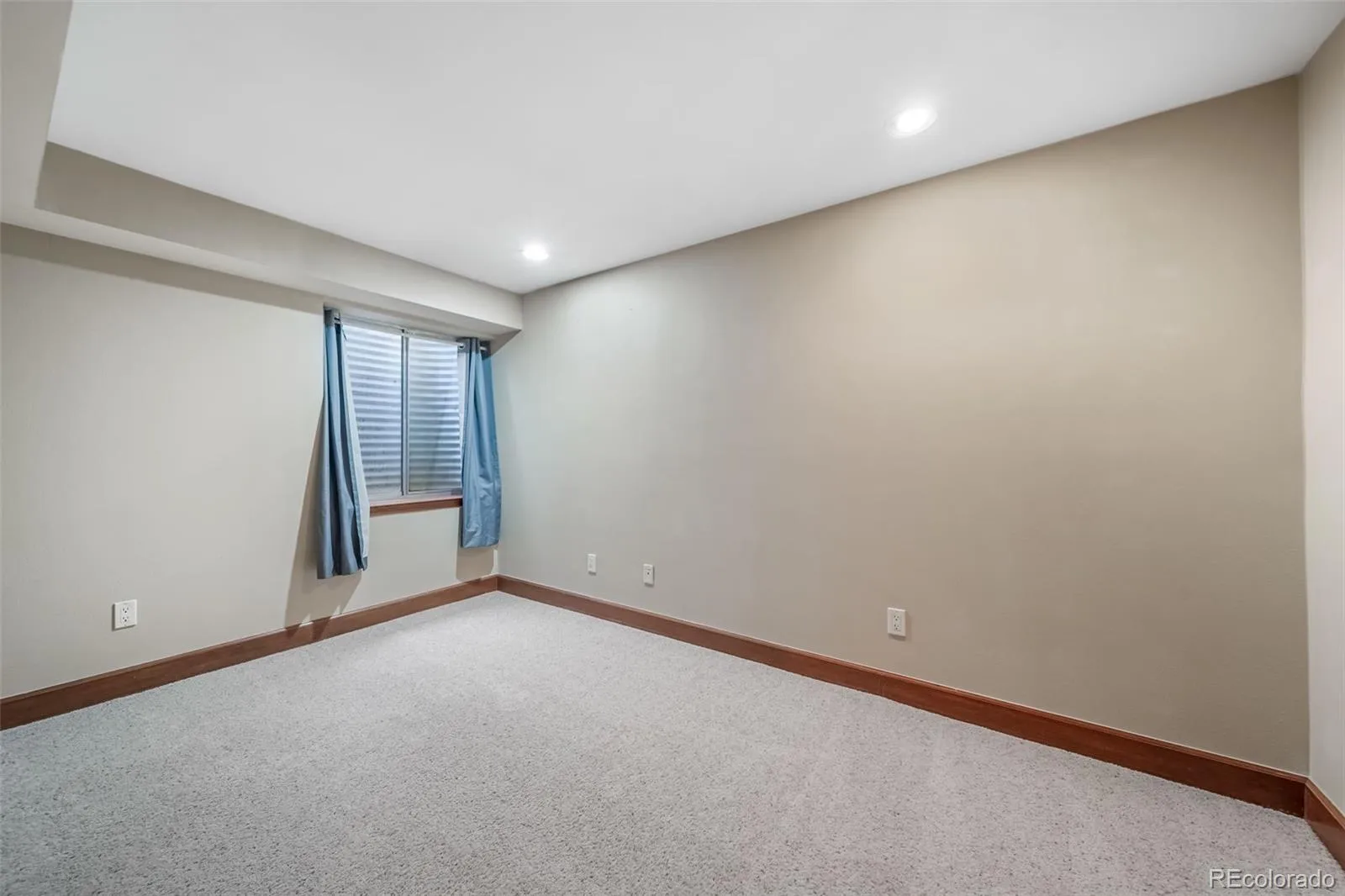 04102026165318 1600 30