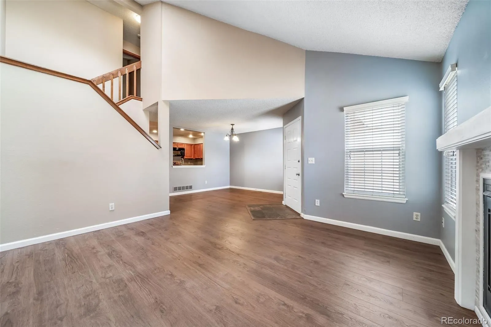 04102026165318 1600 6