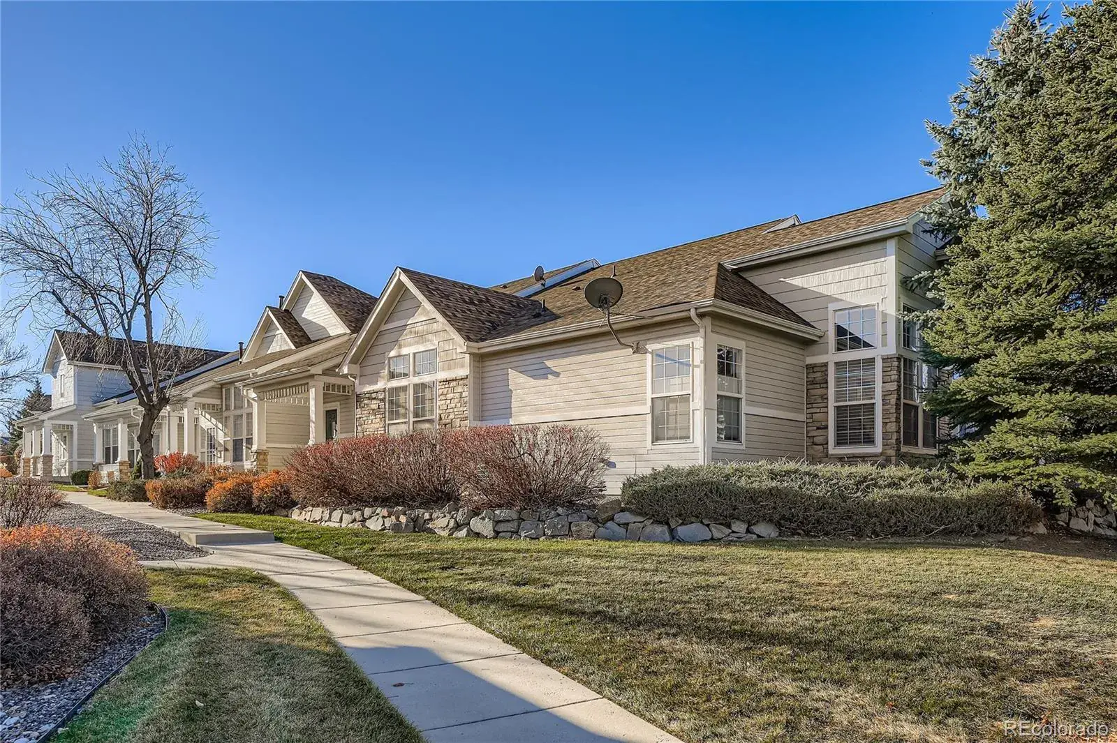 8300 Fairmount Drive #TT104 Denver CO 80247 MLS #REC9782743 01142026201912 1600 1
