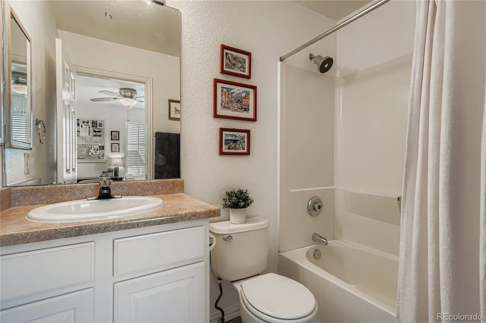 8300 Fairmount Drive #TT104 Denver CO 80247 MLS #REC9782743 01142026201912 1600 18