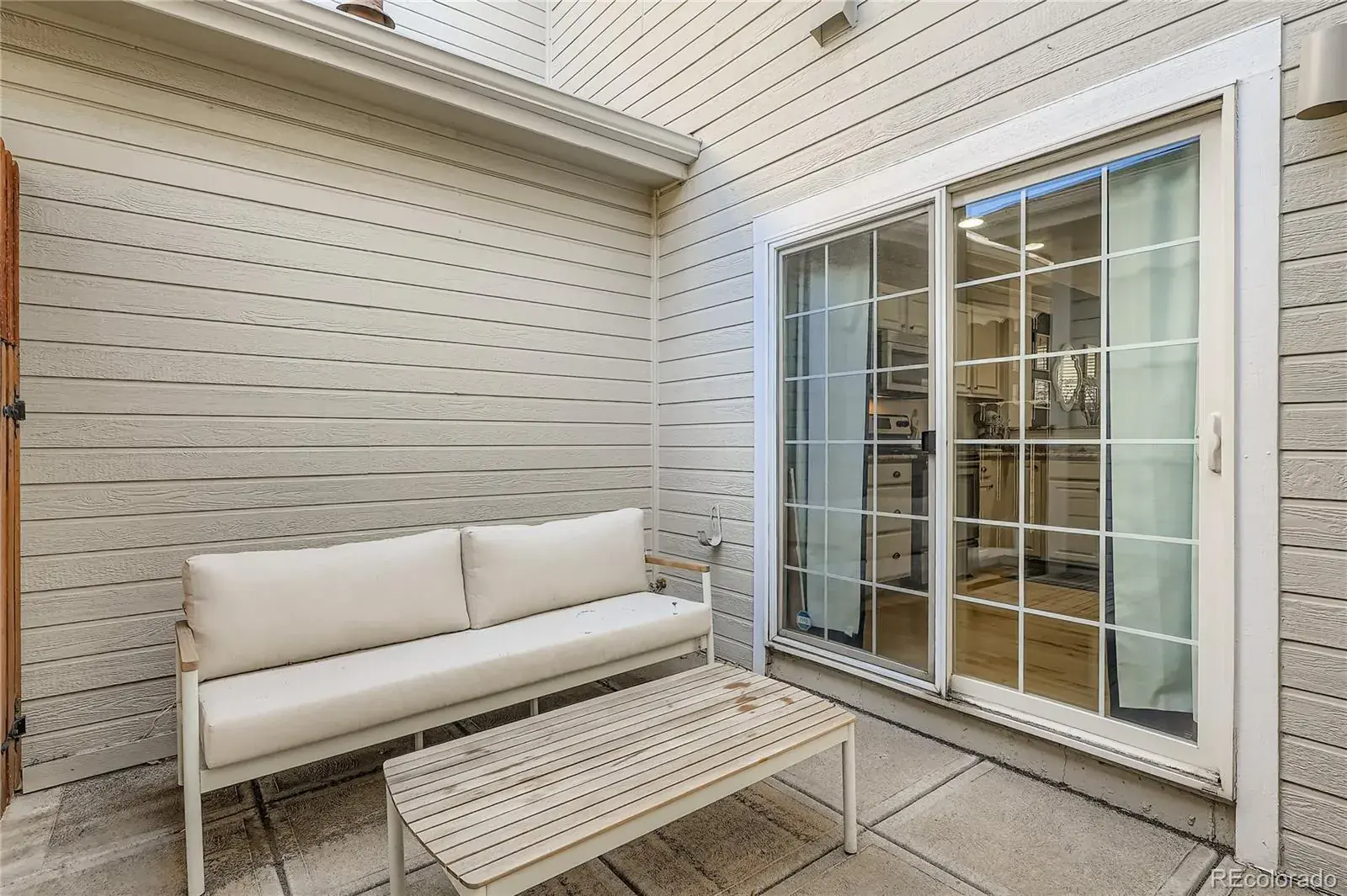 8300 Fairmount Drive #TT104 Denver CO 80247 MLS #REC9782743 01142026201912 1600 19