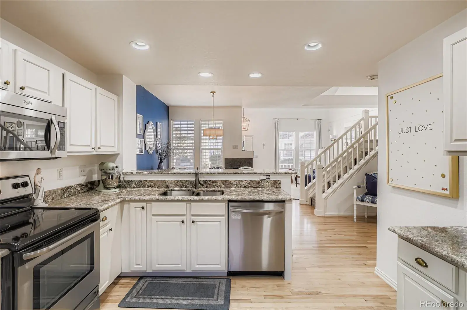 8300 Fairmount Drive #TT104 Denver CO 80247 MLS #REC9782743 01142026201912 1600 4