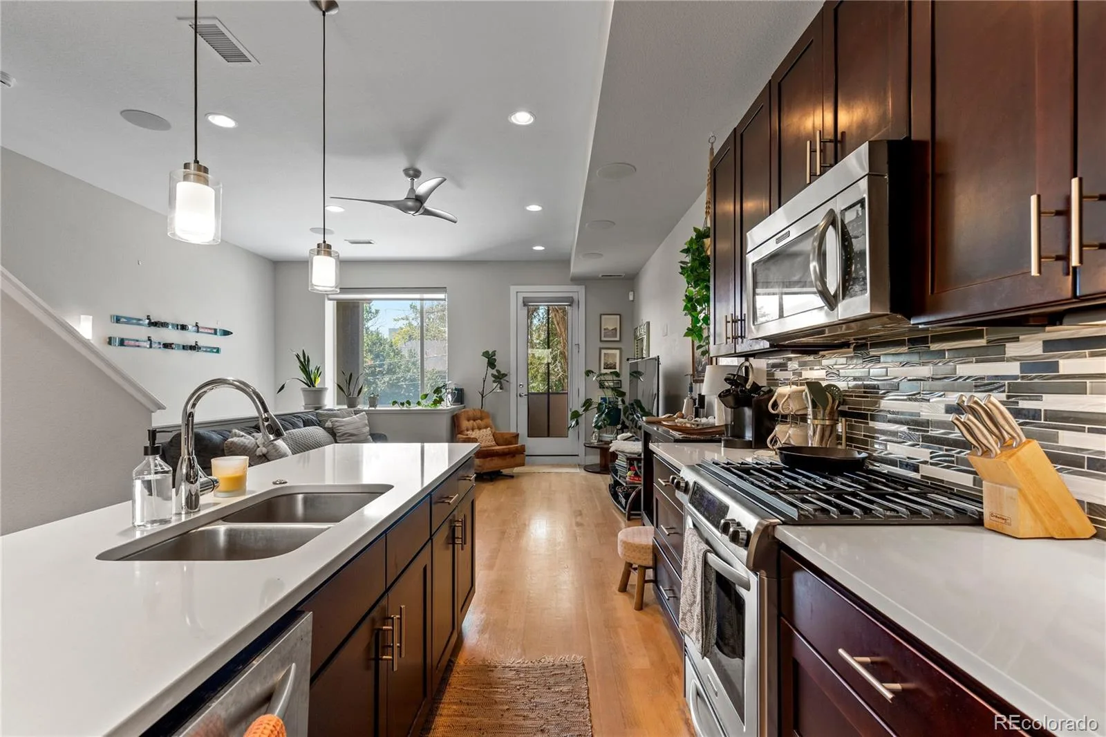 3295 W 17th Avenue Denver CO 80204 | MLS #REC9783180 08112026223951 1600 18