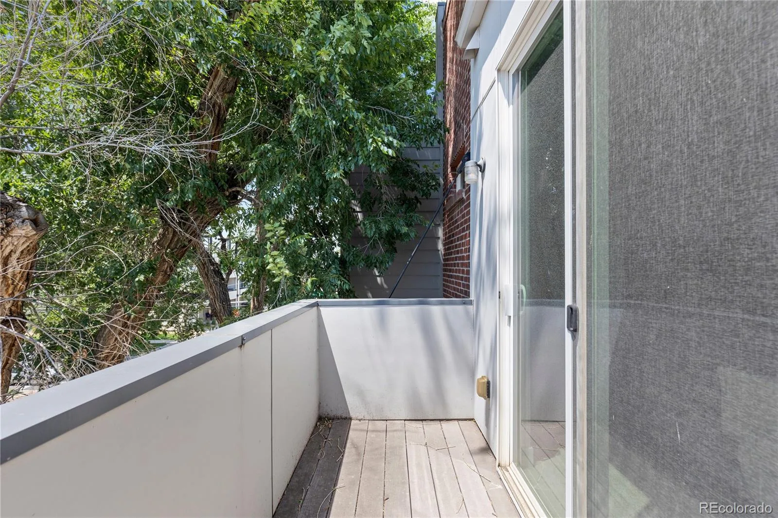 3295 W 17th Avenue Denver CO 80204 | MLS #REC9783180 08112026223951 1600 33