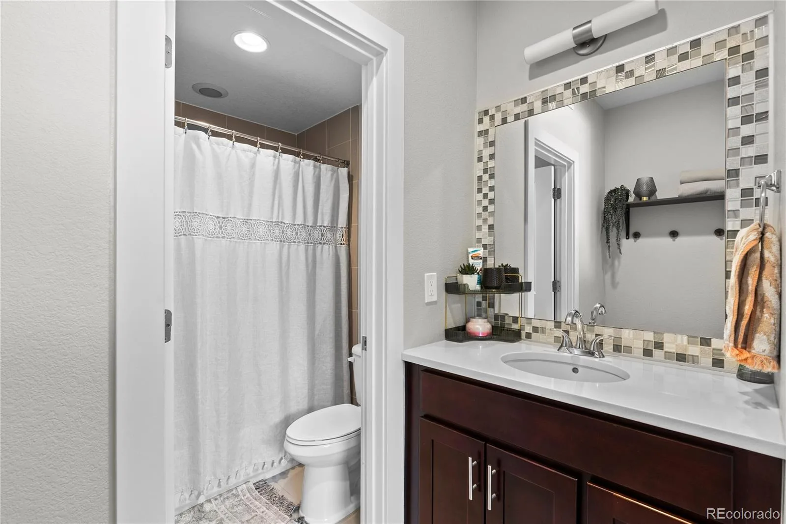 3295 W 17th Avenue Denver CO 80204 | MLS #REC9783180 08112026223951 1600 36