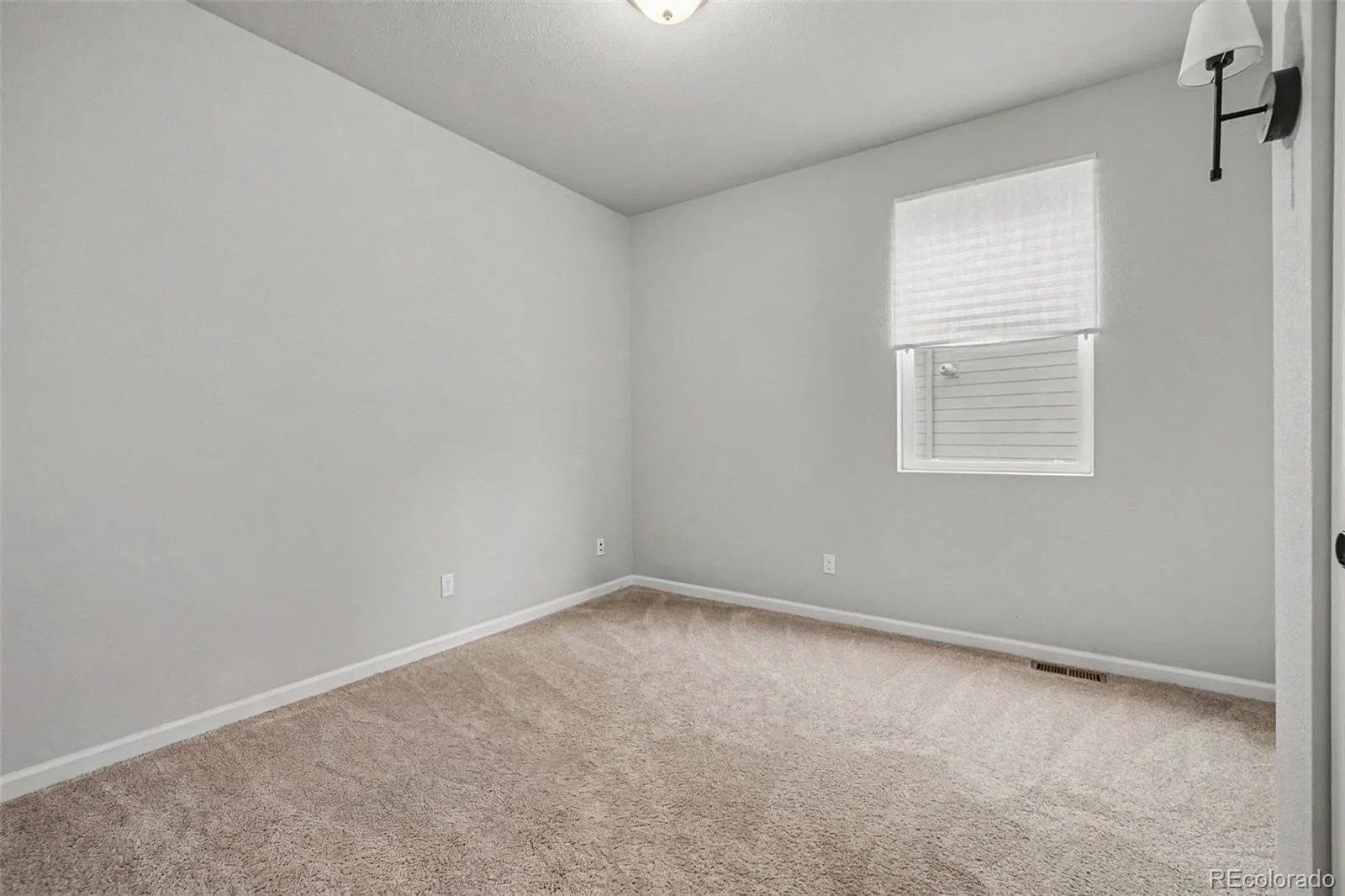 2941 S Flat Circle Longmont CO 80503 | MLS #REC9783574 06232026002414 1600 11