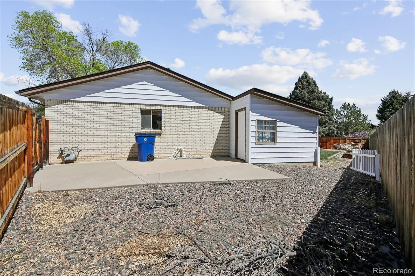 6164 S Eaton Court Littleton CO 80123 | MLS #REC9784857 07022026224032 1600 24