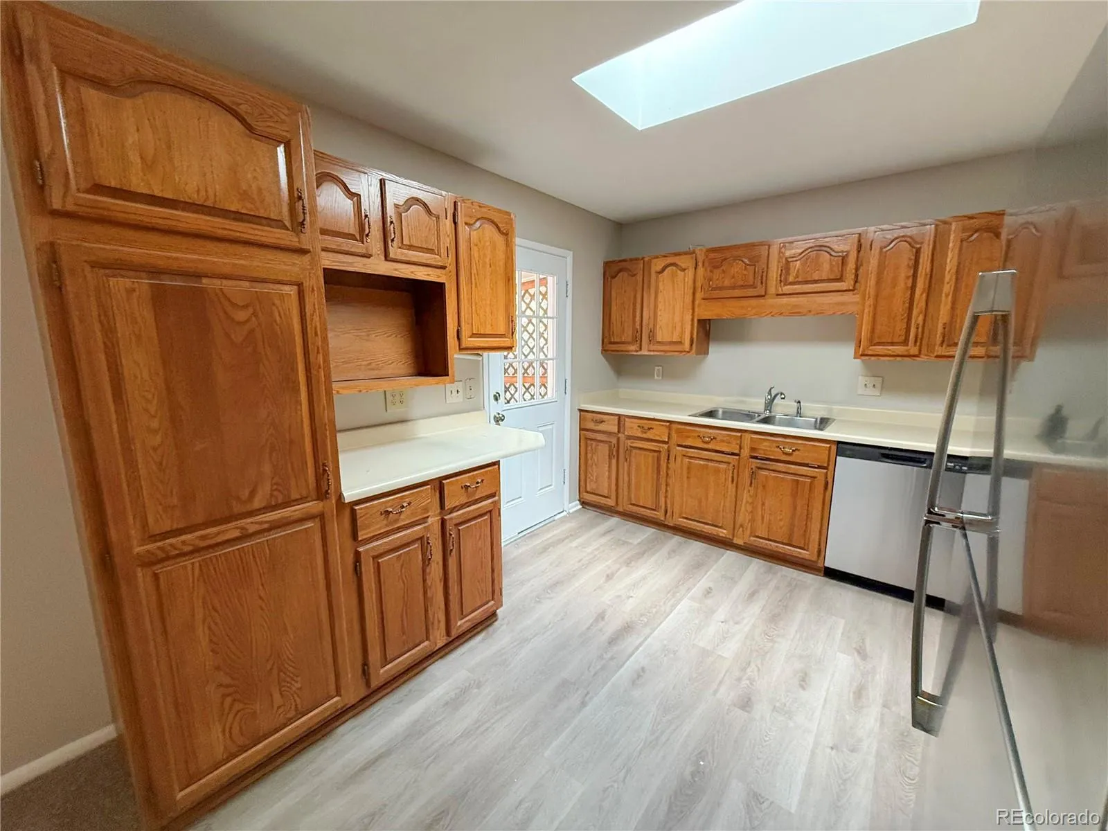 1437 S Yank Street Lakewood CO 80228 MLS #REC9785612 05012026173329 1600 22