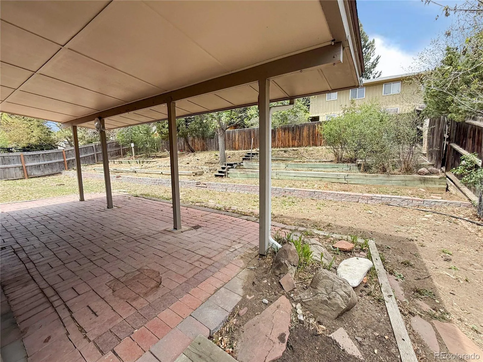 1437 S Yank Street Lakewood CO 80228 MLS #REC9785612 05012026173329 1600 3