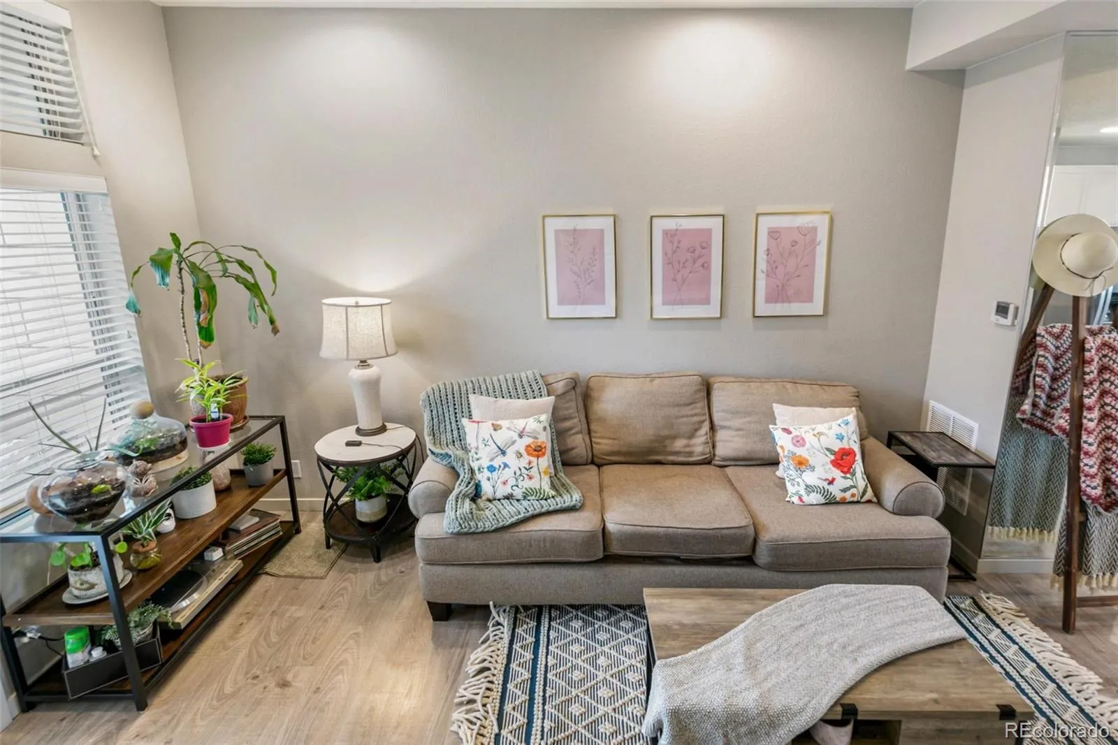 7939 E 54th Place Denver CO 80238 | MLS #REC9785902 05202026002409 1600 4