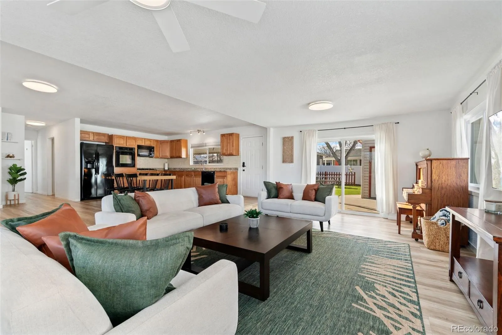 04152026210904 1600 2