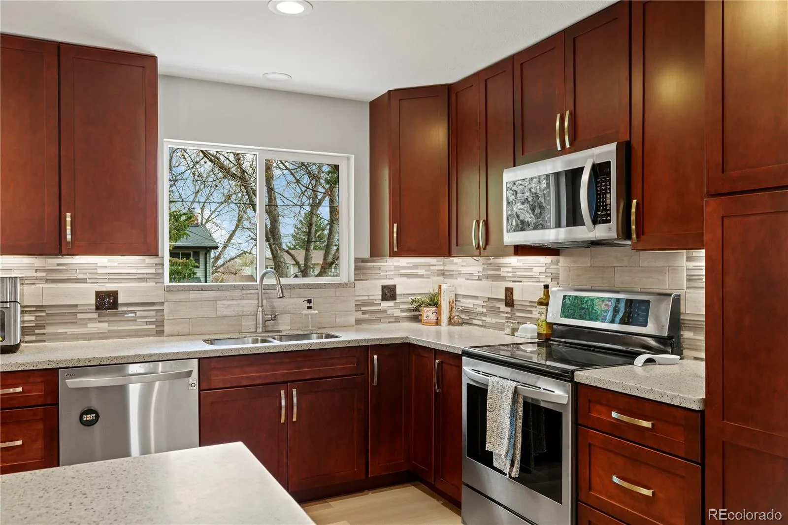 5866 Parfet Court Arvada CO 80004 MLS #REC9791588 06222026215146 1600 10