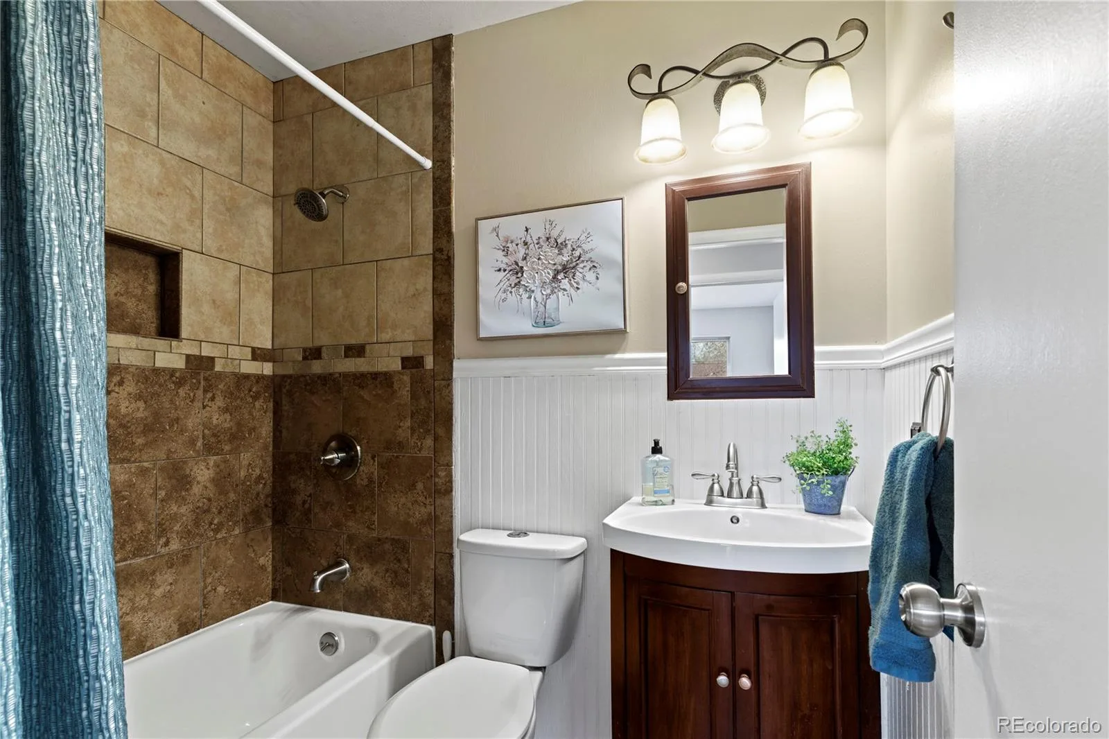 5866 Parfet Court Arvada CO 80004 MLS #REC9791588 06222026215146 1600 18