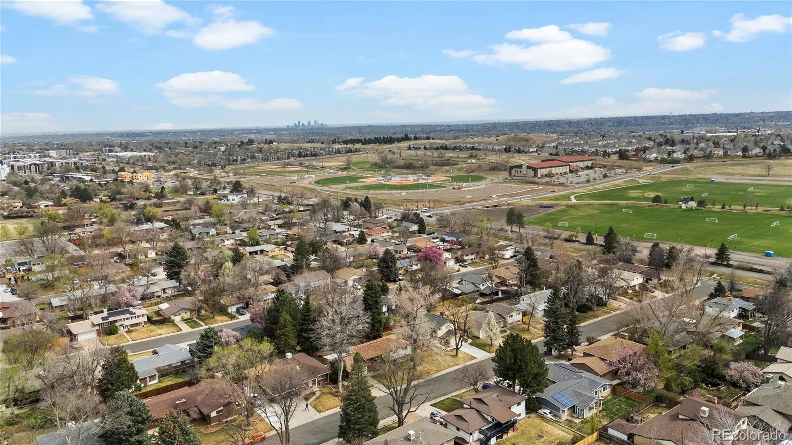 5866 Parfet Court Arvada CO 80004 MLS #REC9791588 06222026215146 1600 38