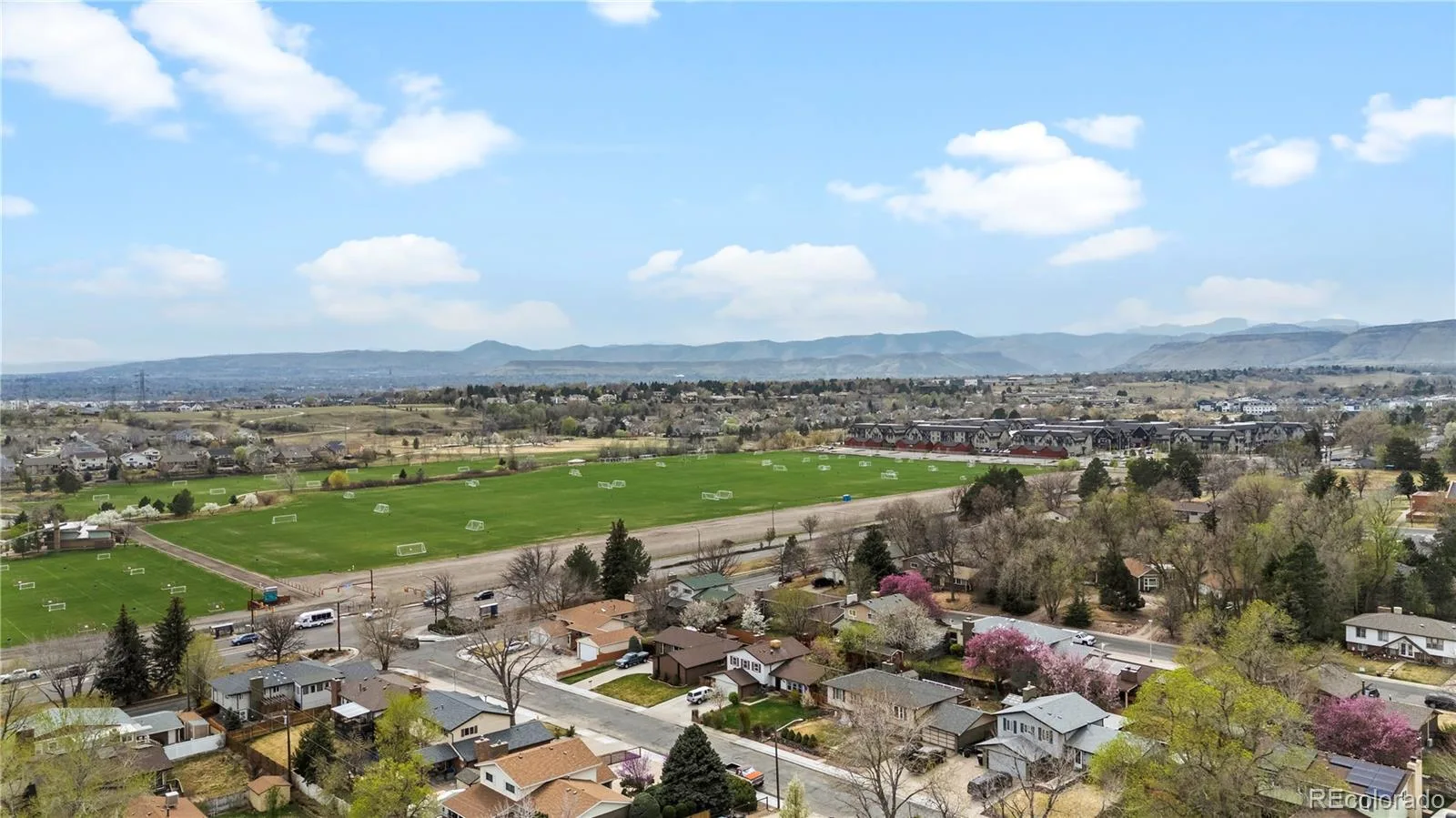 5866 Parfet Court Arvada CO 80004 MLS #REC9791588 06222026215146 1600 39