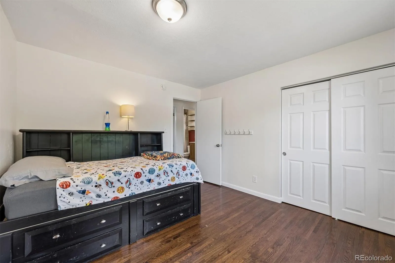 6017 Vivian Court Arvada CO 80004 | MLS #REC9792010 08052026210923 1600 14