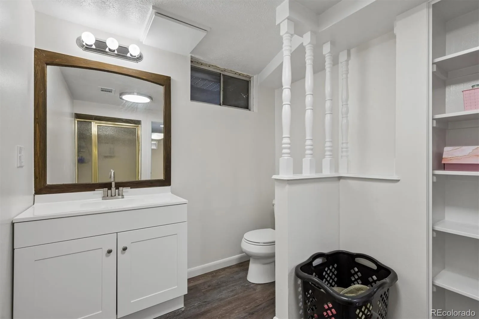 6017 Vivian Court Arvada CO 80004 | MLS #REC9792010 08052026210923 1600 20