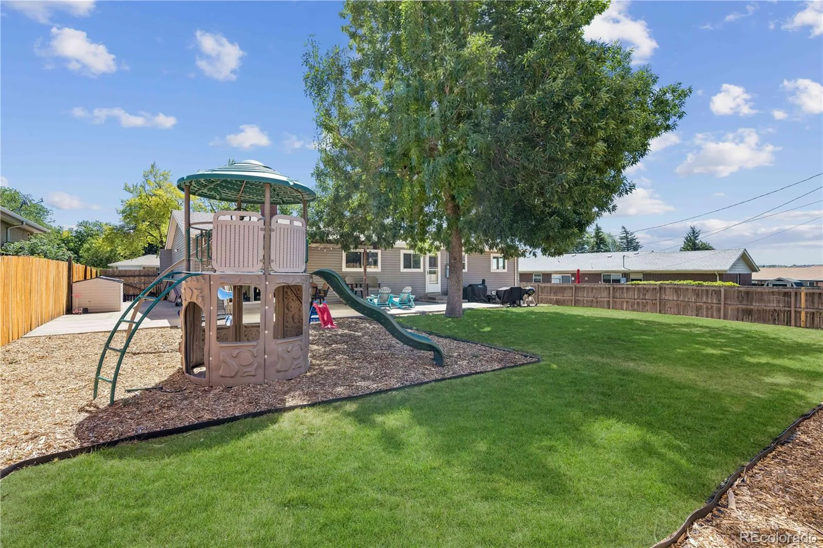 6017 Vivian Court Arvada CO 80004 | MLS #REC9792010 08052026210923 1600 24