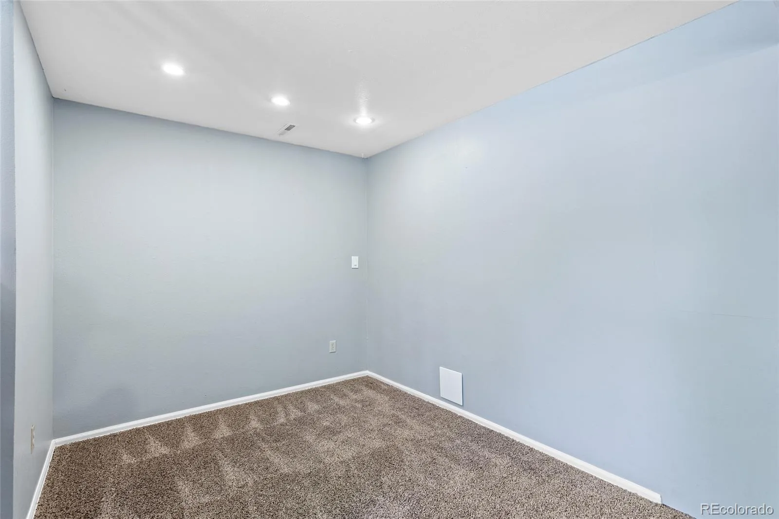 1495 S Biscay Court Aurora CO 80017 | MLS #REC9794619 07252026020616 1600 16