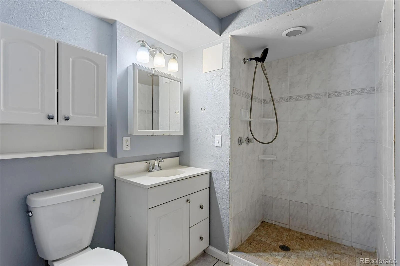 1495 S Biscay Court Aurora CO 80017 | MLS #REC9794619 07252026020616 1600 19