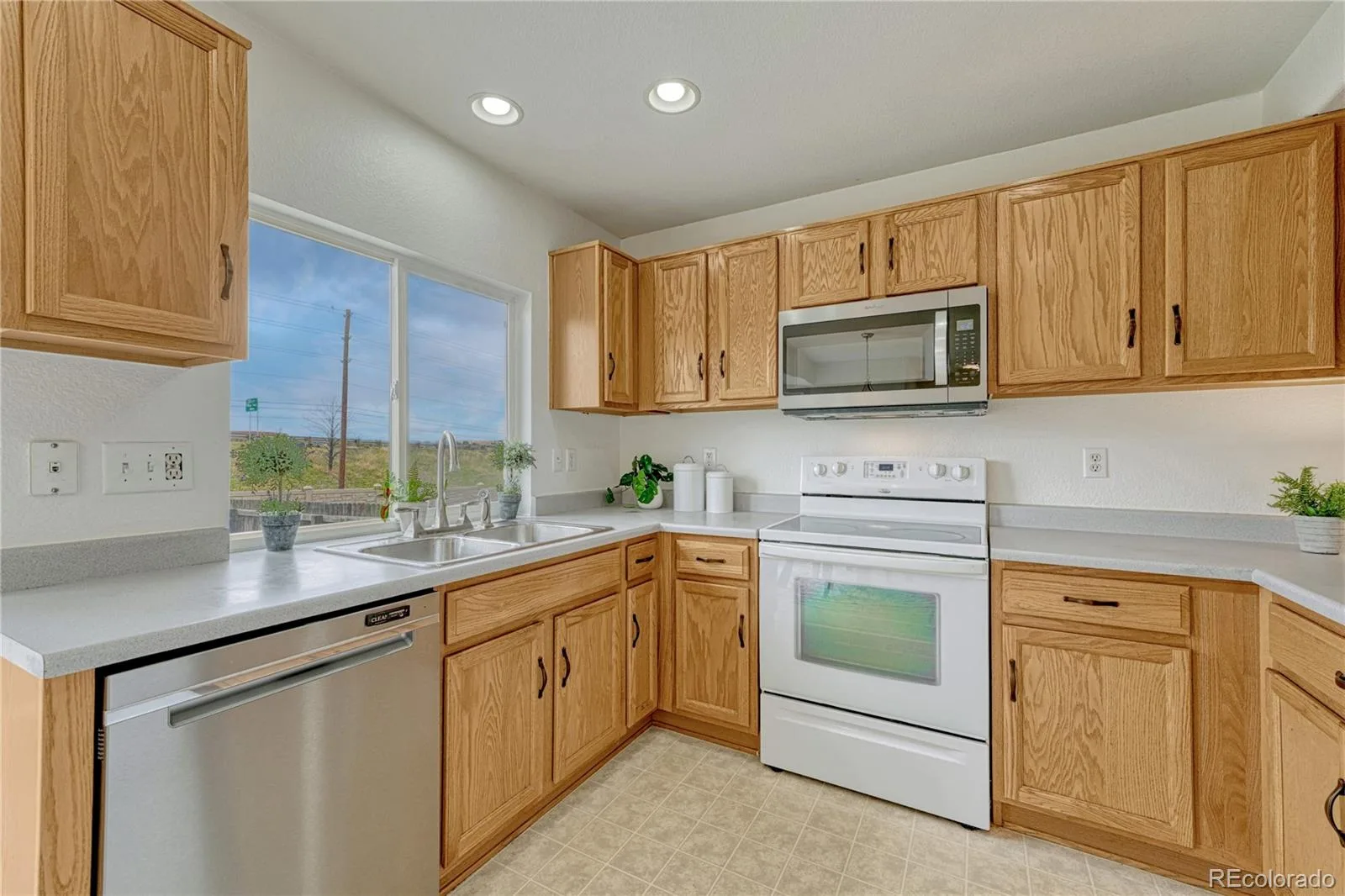 6680 Fonder Drive Parker CO 80134 MLS #REC9795278 06082026213040 1600 9