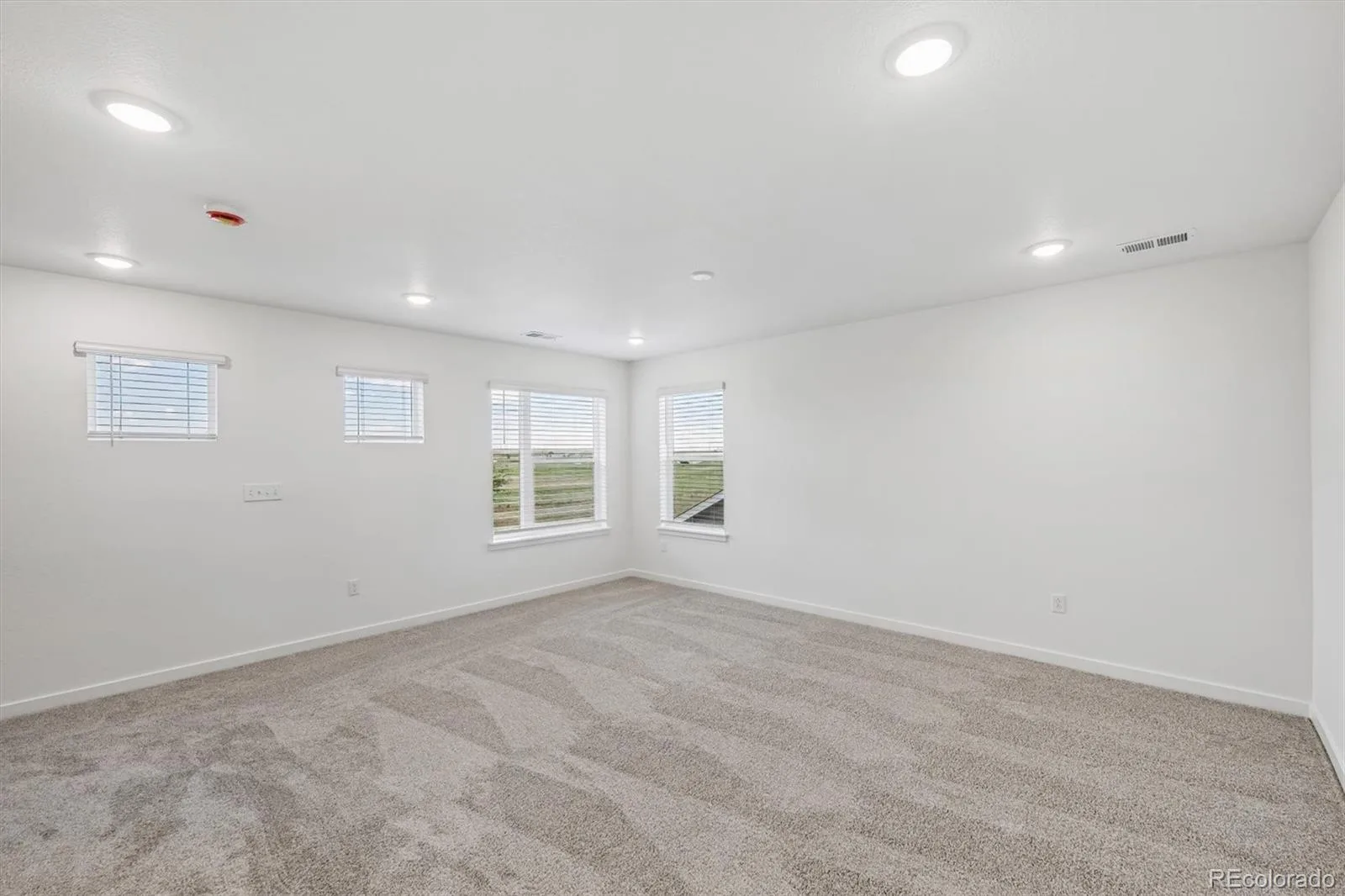 3731 N Hayleyville Street Aurora CO 80019 MLS #REC9795357 06082026213047 1600 14
