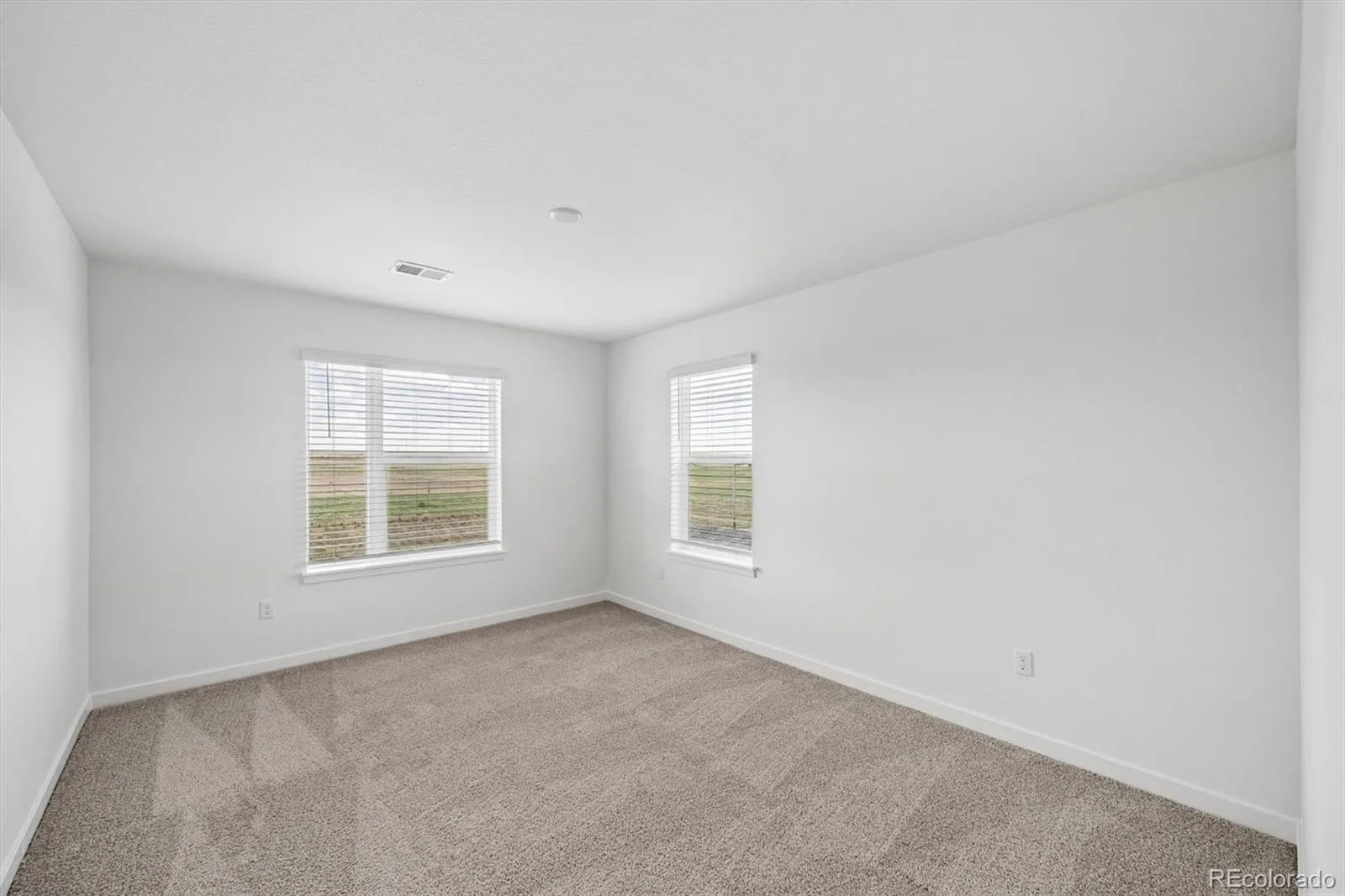 3731 N Hayleyville Street Aurora CO 80019 MLS #REC9795357 06082026213047 1600 22